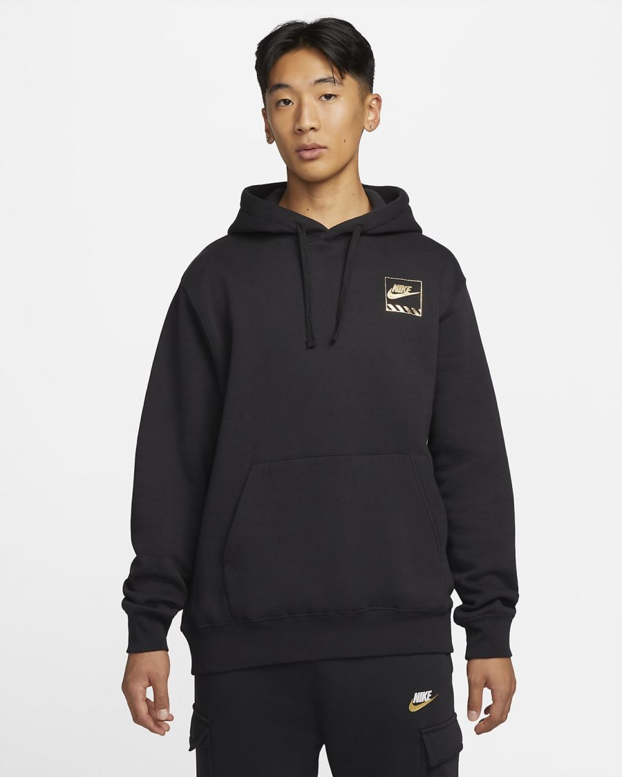 foto frontale della Nike Sportswear Men's Pullover Hoodie