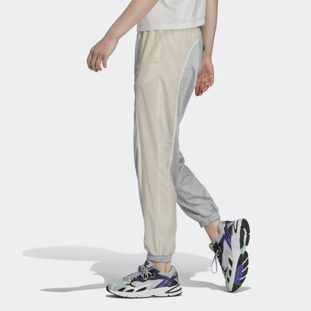   pantalone donna Adidas  grigio celeste