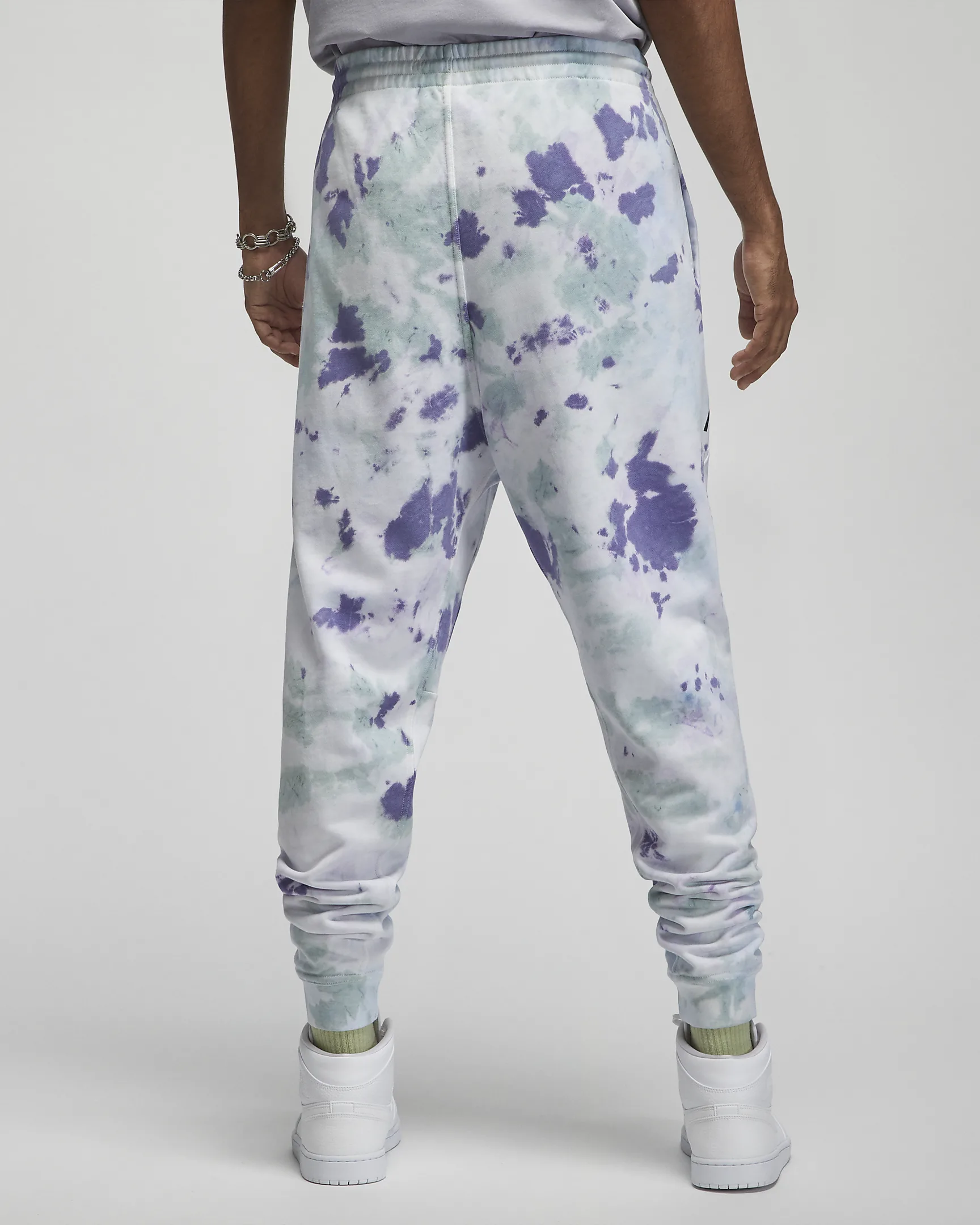 Ocean cube nike joggers 2025