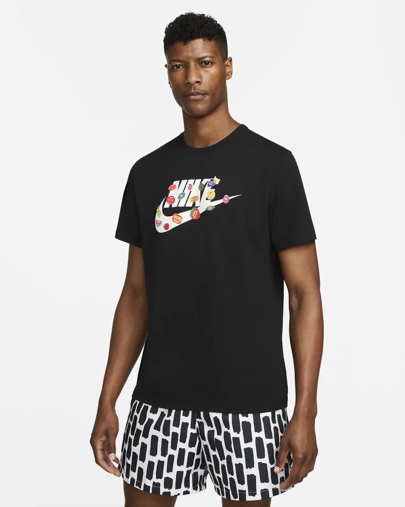 Nike sole food swoosh sticker t shirt nera