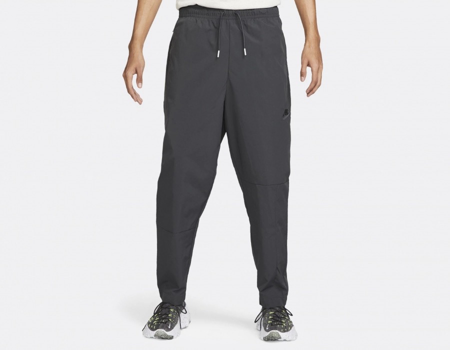 Nike Pantaloni da Tracking in Tessuto Black Spedizione in 24h