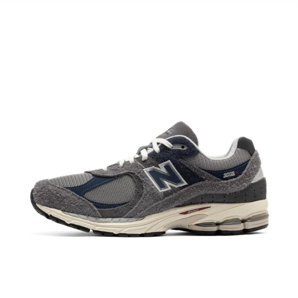 New Balance 2002 - Navy/Shadow Grey