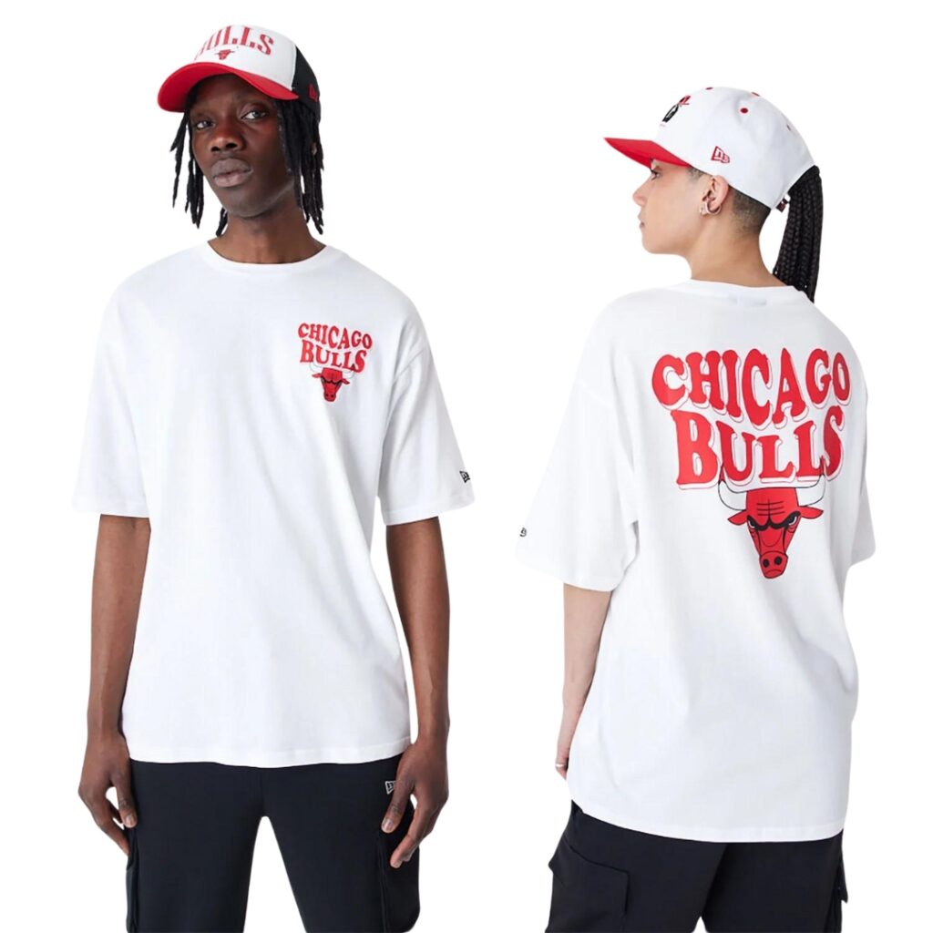 New Era T-Shirt Oversize Chicago Bulls NBA Script - White
