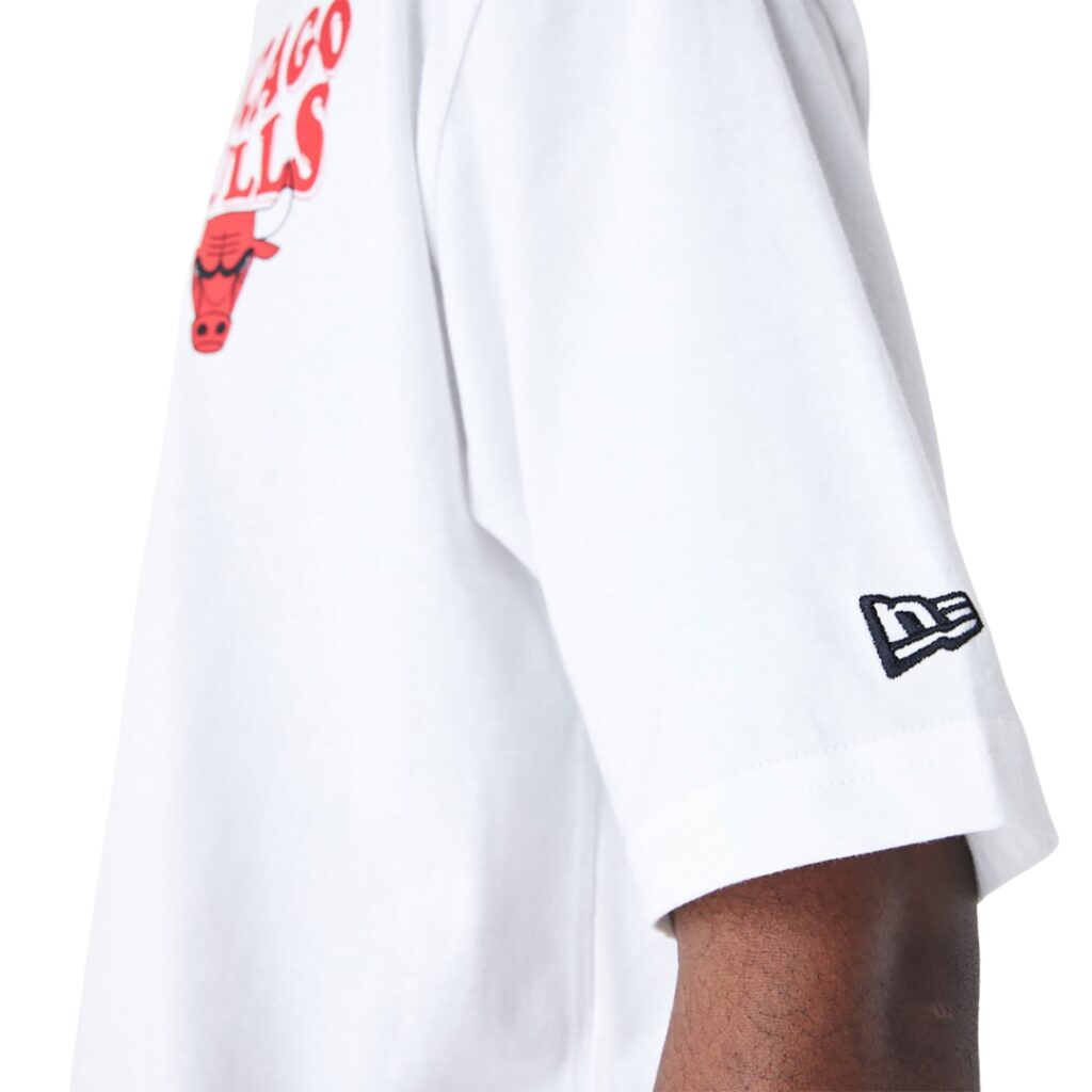New Era T-Shirt Oversize Chicago Bulls NBA Script - White - immagine 4