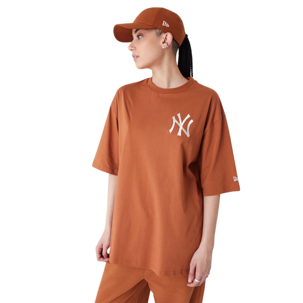 New Era T-Shirt Oversize NY Yankees League Essential - Brown - immagine 3
