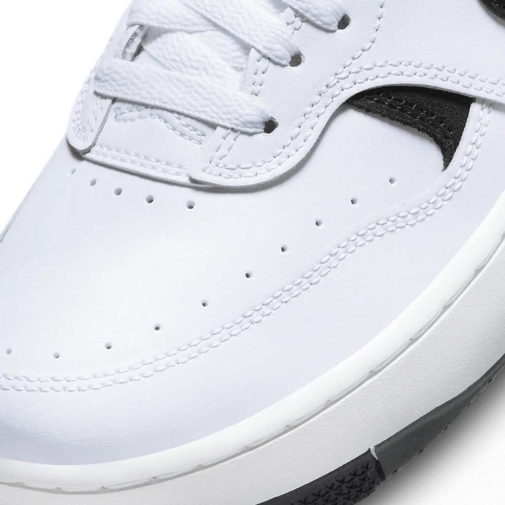 Nike Gamma Force - White/Black