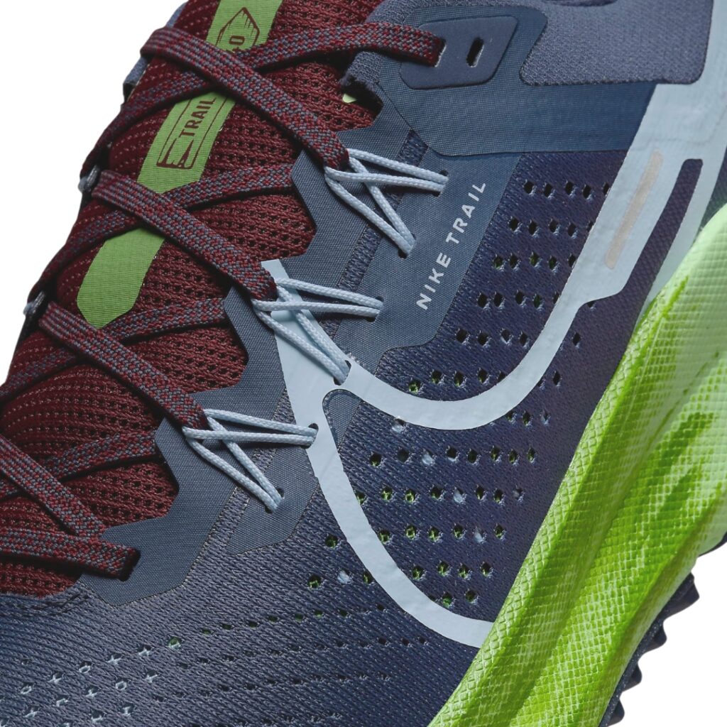 Nike Pegasus Trail 4 - Thunder Blue/Chlorophyll/Light Blue - immagine 2