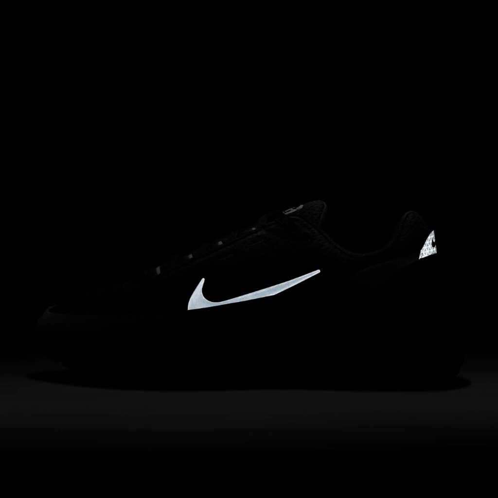 Nike Air Max Pulse - Black/Pure Platinum - immagine 6