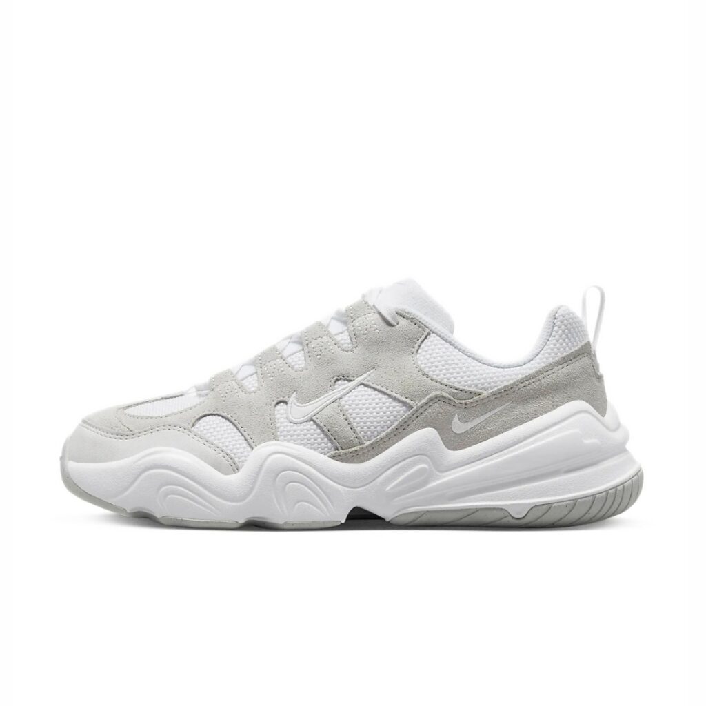 Nike W Tech Hera - White/Photon Dust
