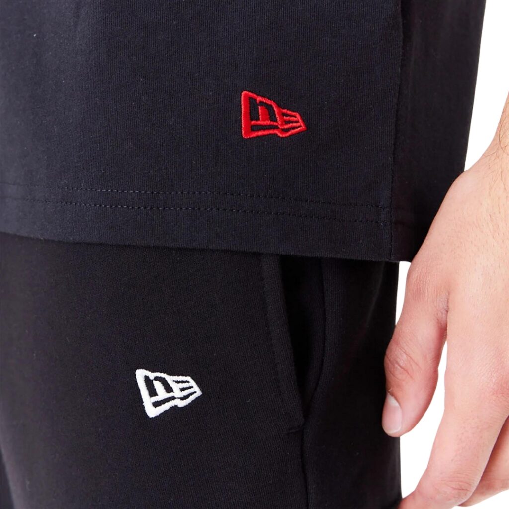 New Era T-Shirt Oversize Con Grafica Chicago Bulls - Black - immagine 4