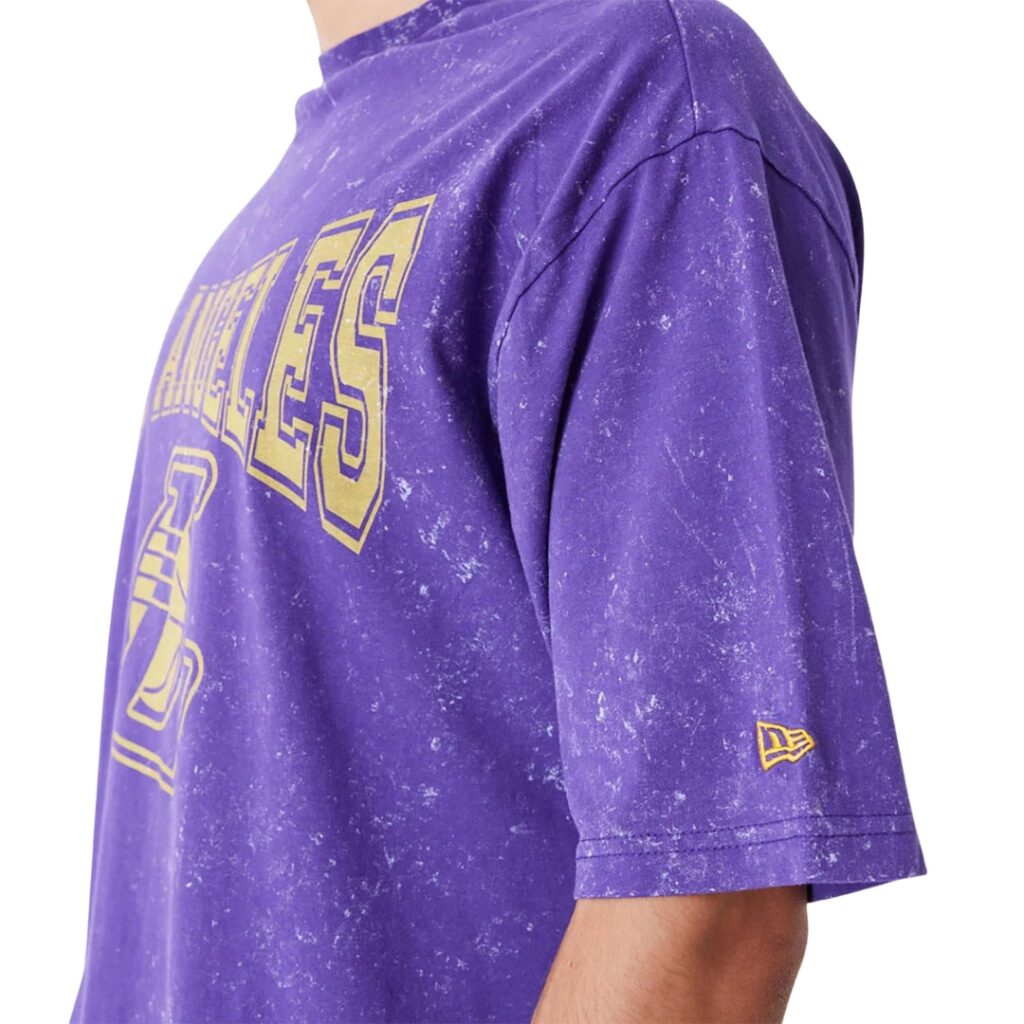 New Era T-Shirt Oversize LA Lakers Washed - Purple - immagine 2