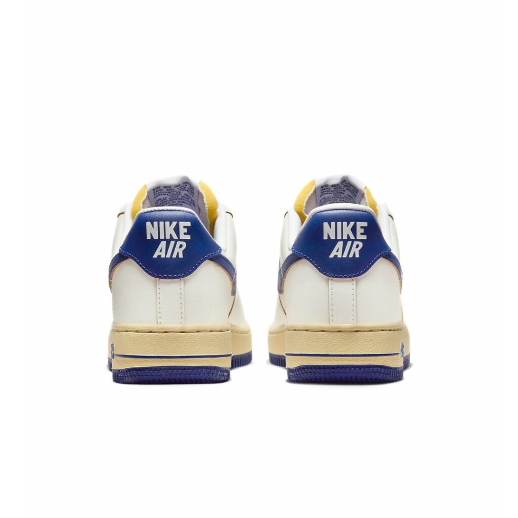 Nike Air Force 1 '07 - Sail/Pale Vanilla/Gold Suede/Deep Royal Blue - immagine 4
