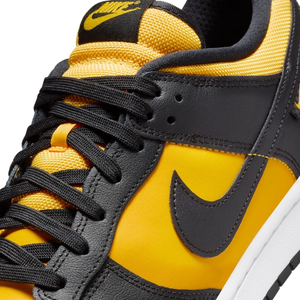 Nike Dunk Low - Black/White/University Gold - immagine 5