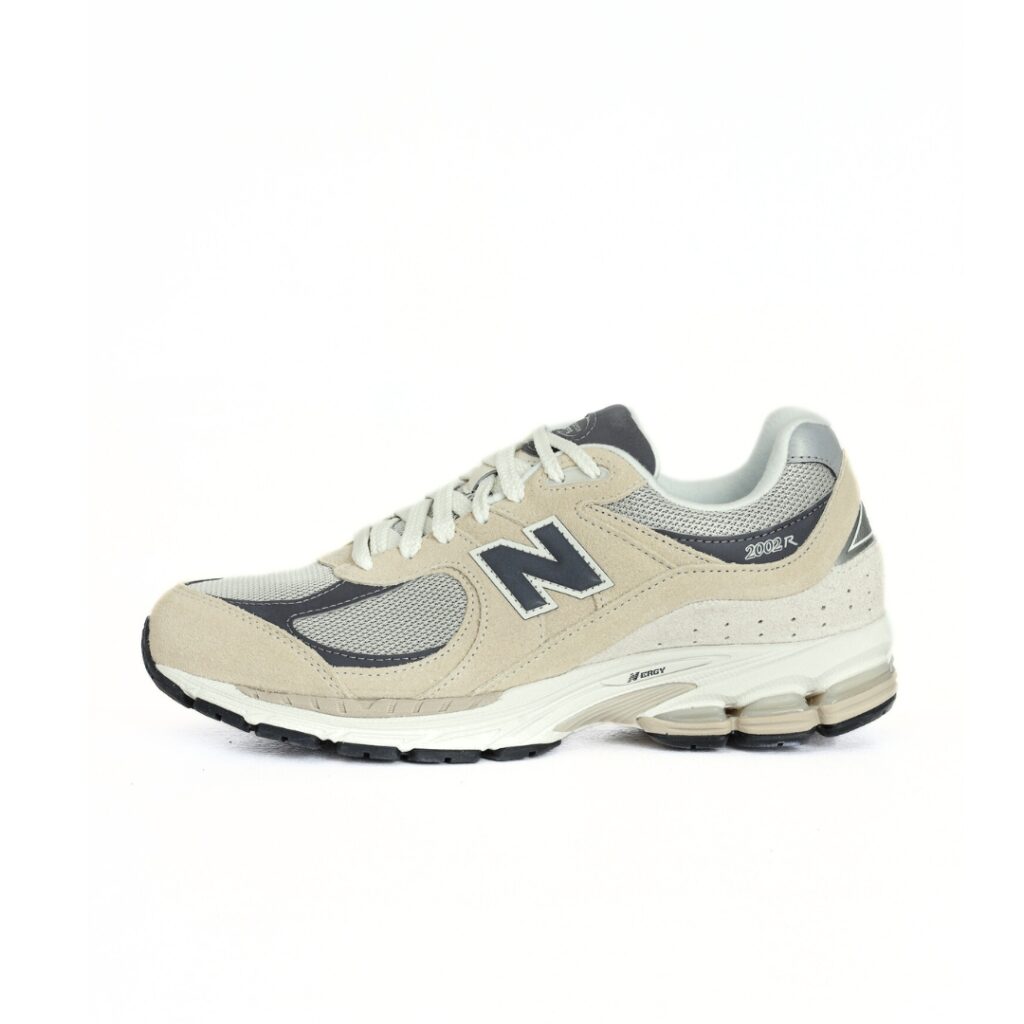 New Balance 2002 - Sandstone/Magnet/Linen