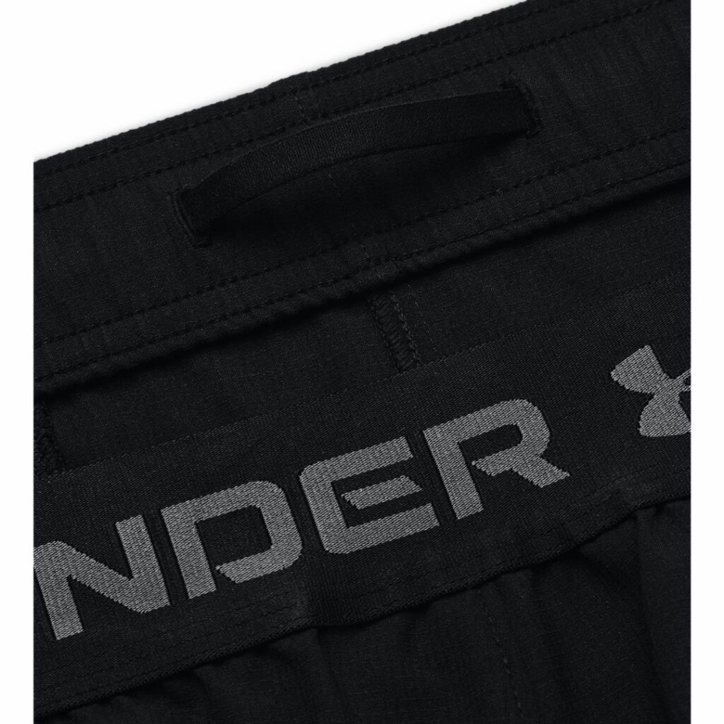 Under Armour Pantaloncini Vanish Woven 15 cm - Black/Pitch Gray - immagine 4