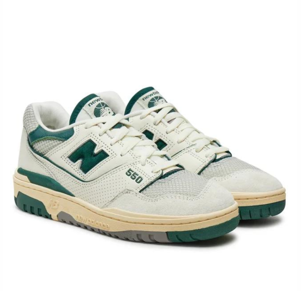 New Balance 550 - Sea Salt/Marsh Green
