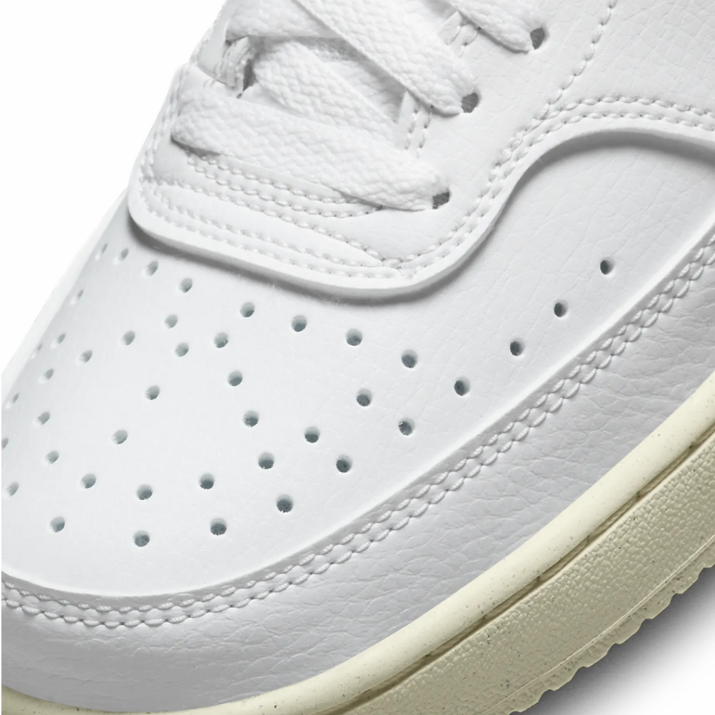 Nike Court Vision Low Next Nature - White/Muslin/Metallic Gold Star/Team Red - immagine 5