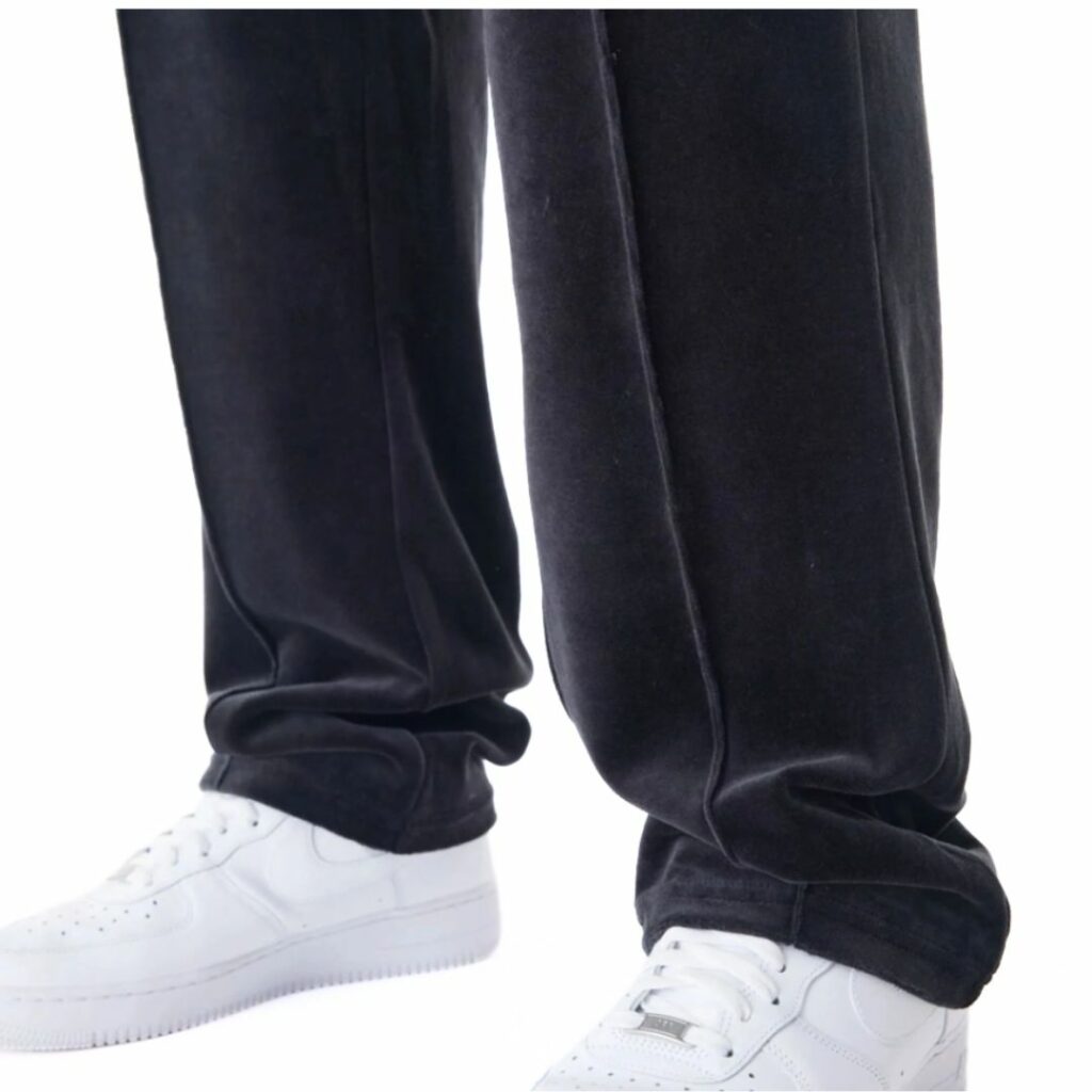 New Era Pantaloni In Velluto - Black - immagine 4
