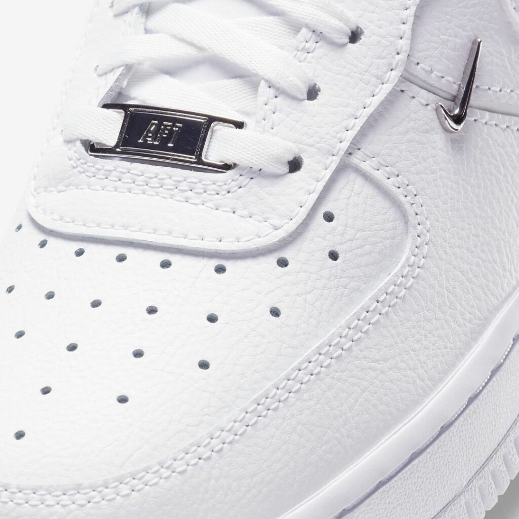 Nike Air Force 1 '07 LX - White/Hyper Royal/Black - immagine 6