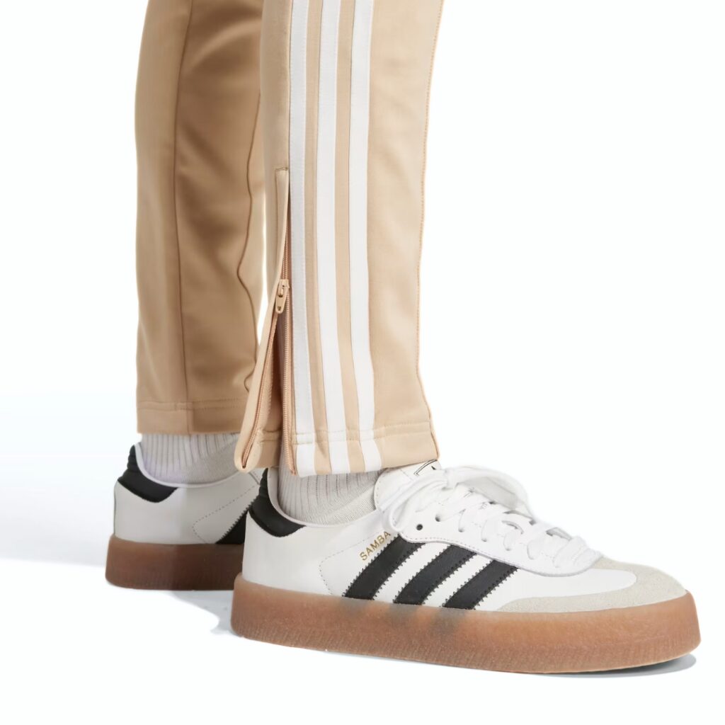 Adidas Pantaloni Adicolor Sst - Magic Beige - immagine 2