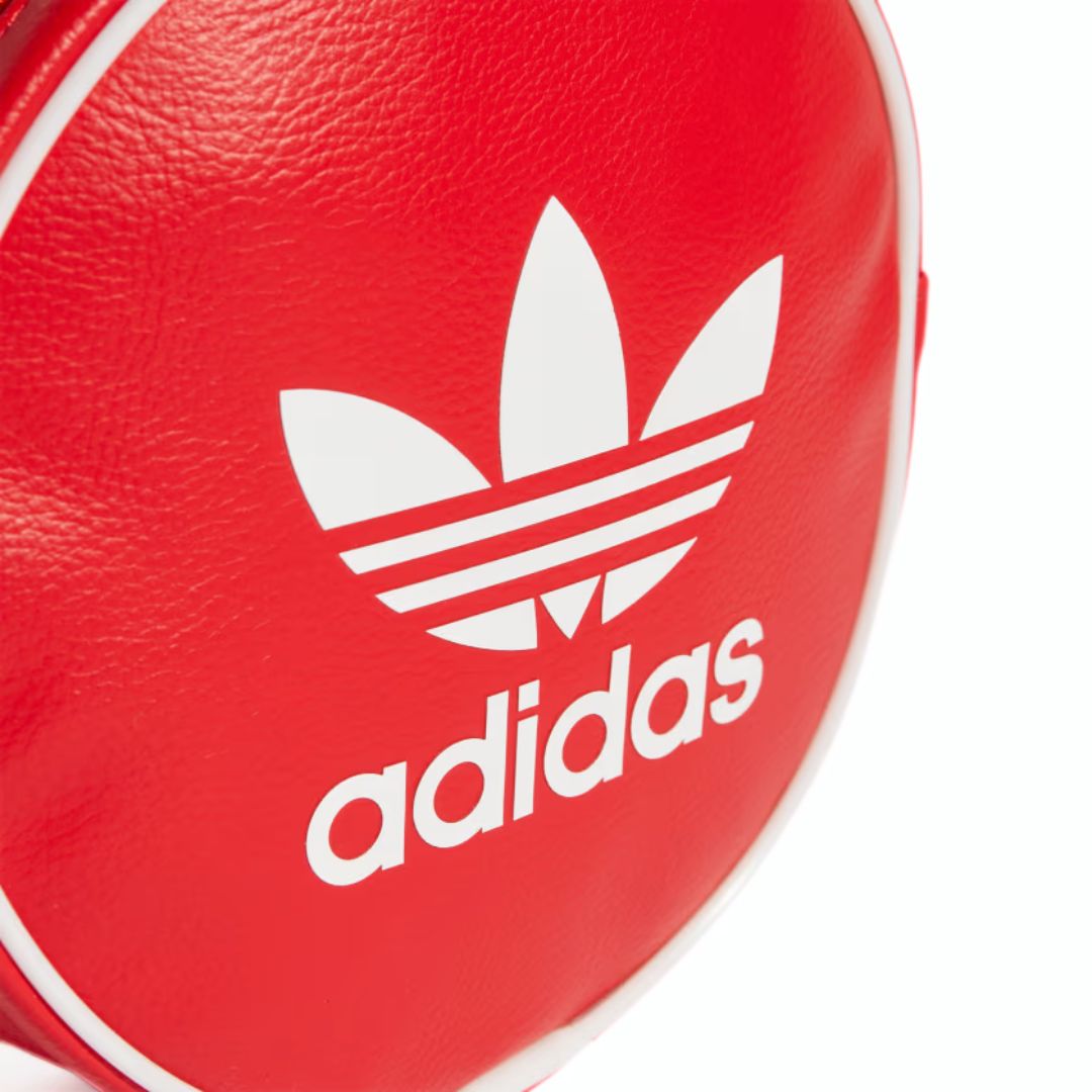 Adidas round logo outlet