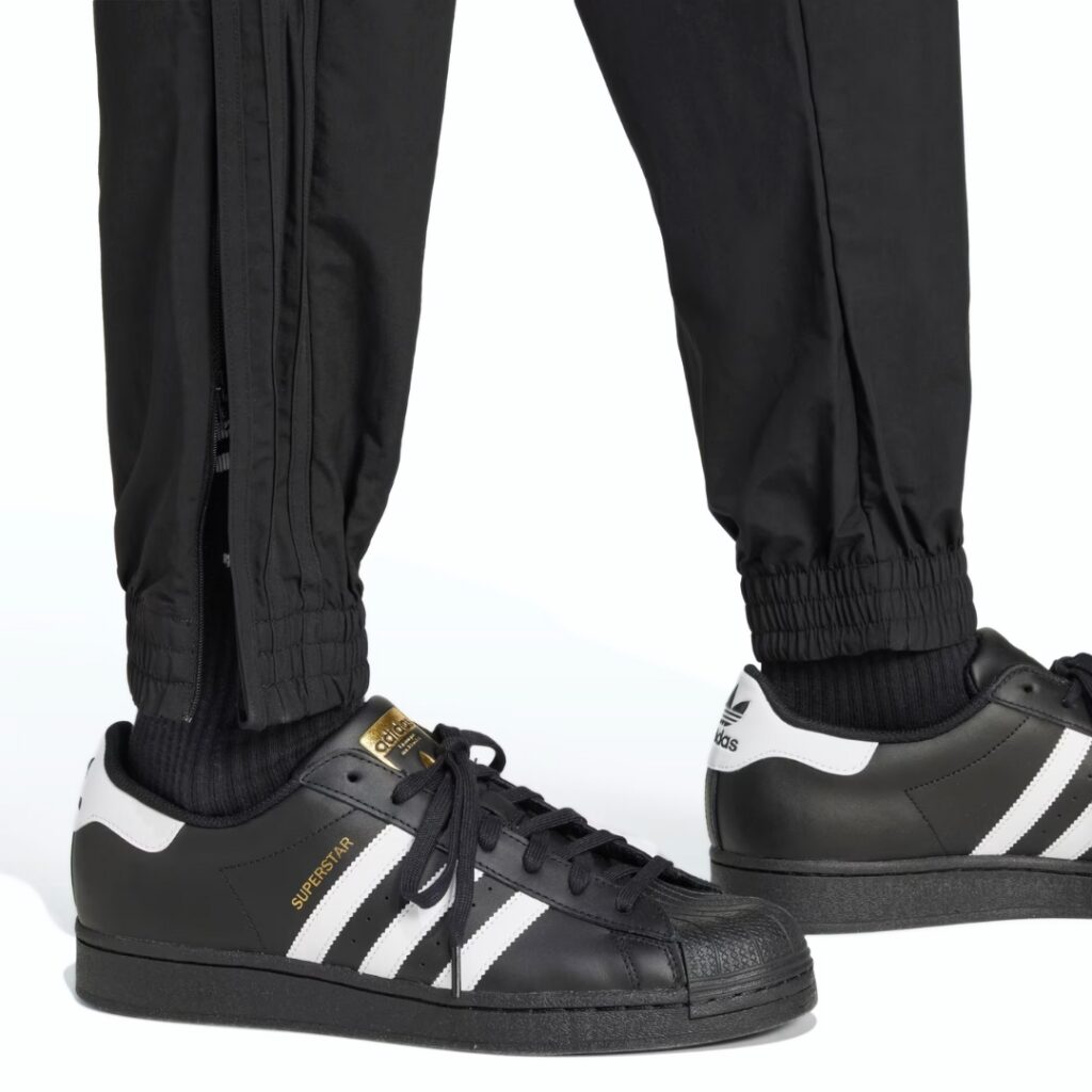 Adidas Pantaloni Woven - Black - immagine 4