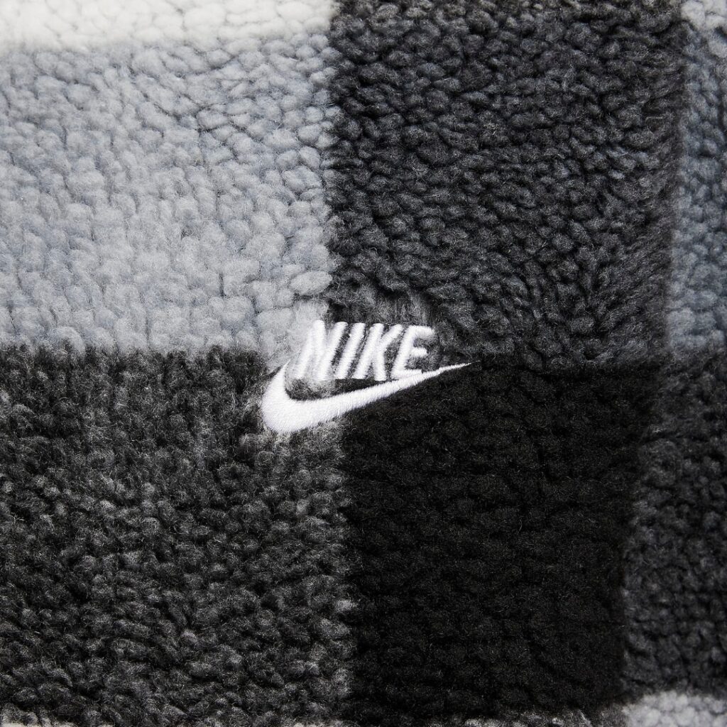 Nike Club Felpa A Mezza Zip In Pile - Black/White/Smoke Grey - immagine 4