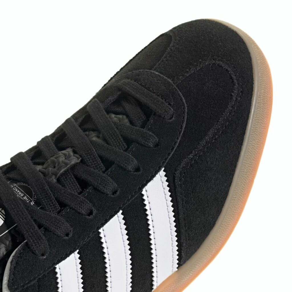 Adidas Gazelle Indoor - Core Black/Cloud White/Gum - immagine 6