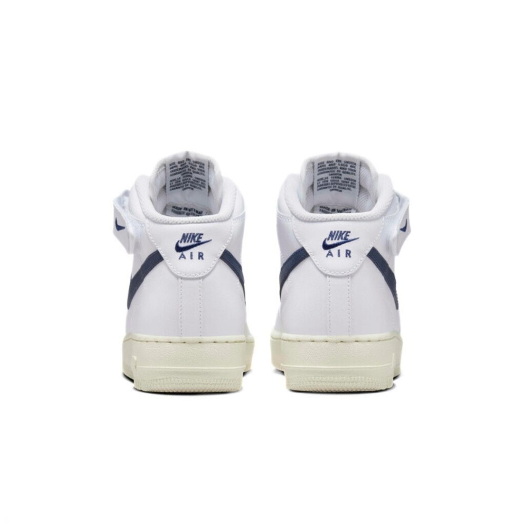 Nike Air Force 1 '07 Mid - White/Coconut Milk/Metallic Gold/Midnight Navy - immagine 5