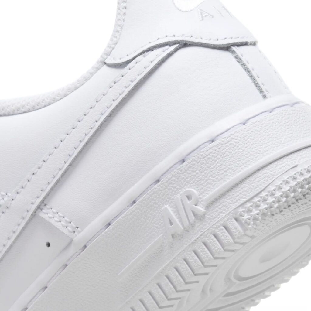 Nike Air Force 1 LE - White - immagine 5