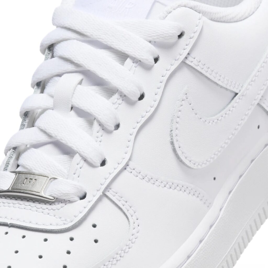 Nike Air Force 1 LE - White - immagine 3