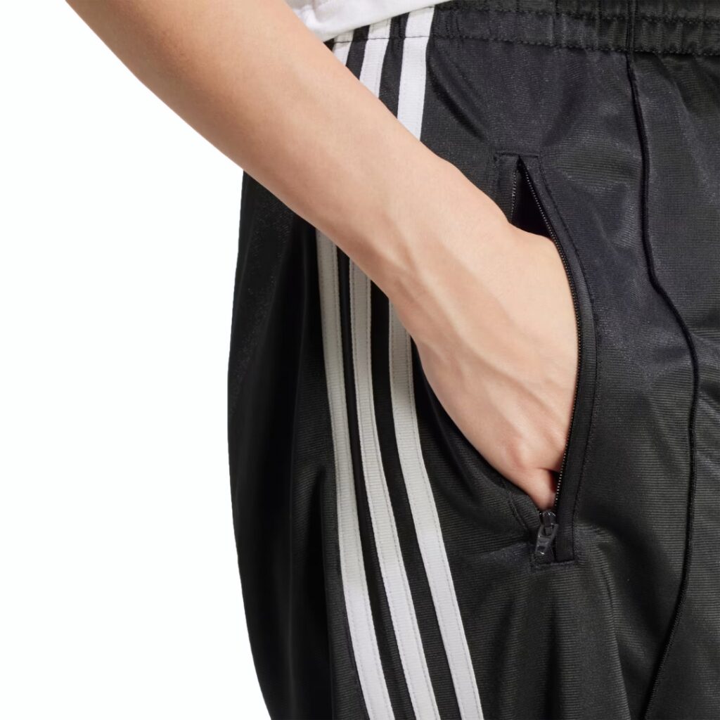 Adidas Pantaloni Adicolor Classic Firebird Loose - Black - immagine 4