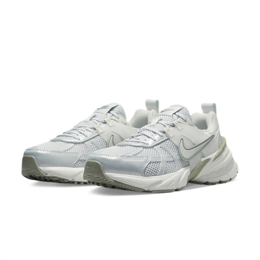 Nike V2K Run - Photon Dust/White/Light Army/Light Silver