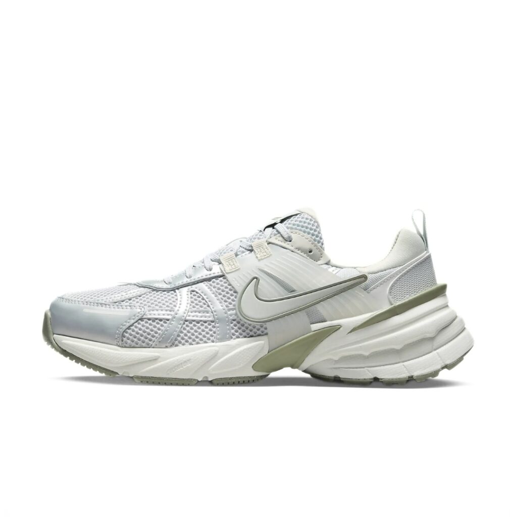 Nike V2K Run - Photon Dust/White/Light Army/Light Silver - immagine 2
