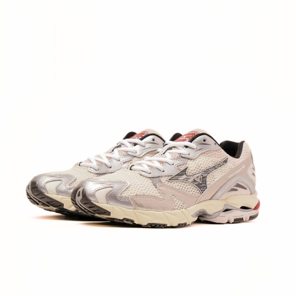 Mizuno Wave Rider 10 - Snow White/Black Sand