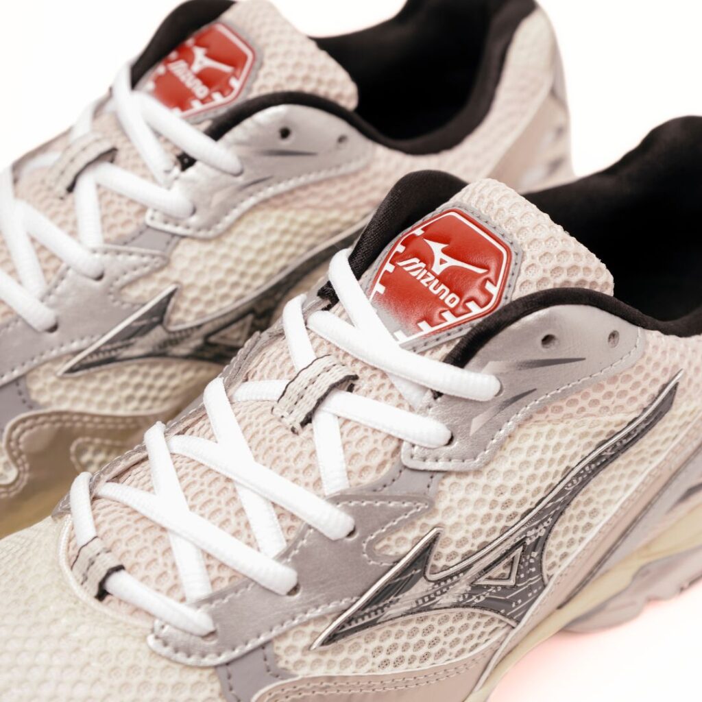 Mizuno Wave Rider 10 - Snow White/Black Sand - immagine 4