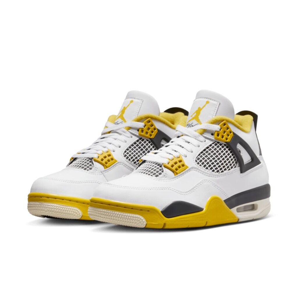 Nike Air Jordan 4 Retro - Vivid Sulphur