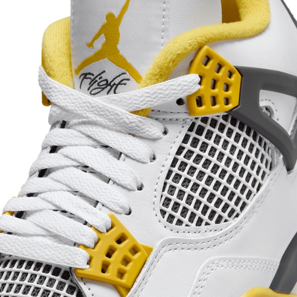 Nike Air Jordan 4 Retro - Vivid Sulphur - immagine 6
