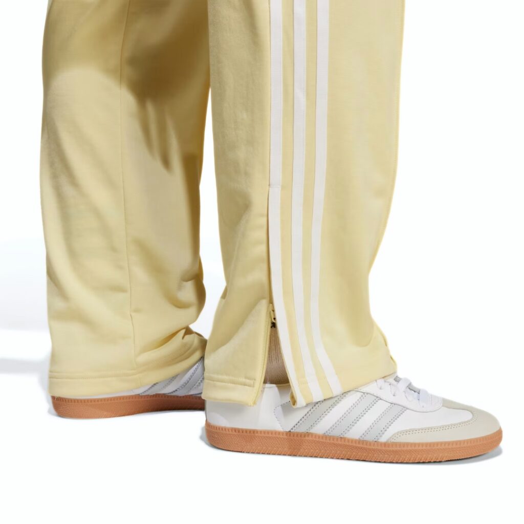 Adidas Pantaloni Adicolor Classics Firebird - Powder Yellow - immagine 5