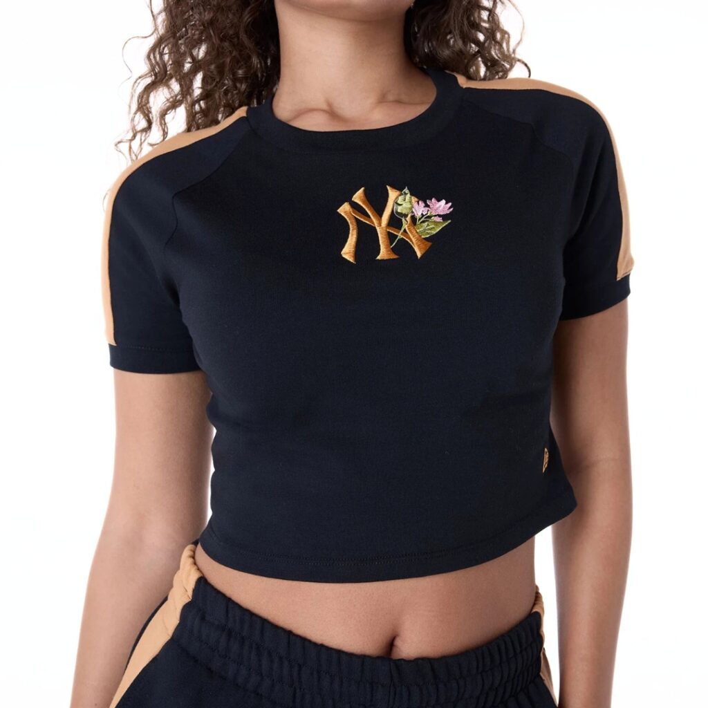 New Era T-Shirt Crop New York Yankees MLB Floral - Black - immagine 2