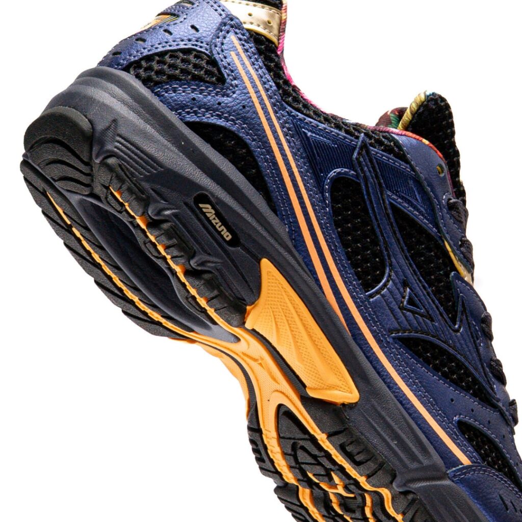 Mizuno MXR - Black/Cadmium Orange - immagine 4