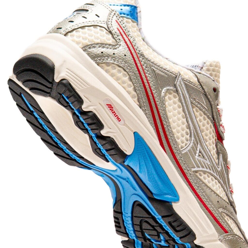 Mizuno MXR - Pristine/High Risk Red/Blue Pace - immagine 4