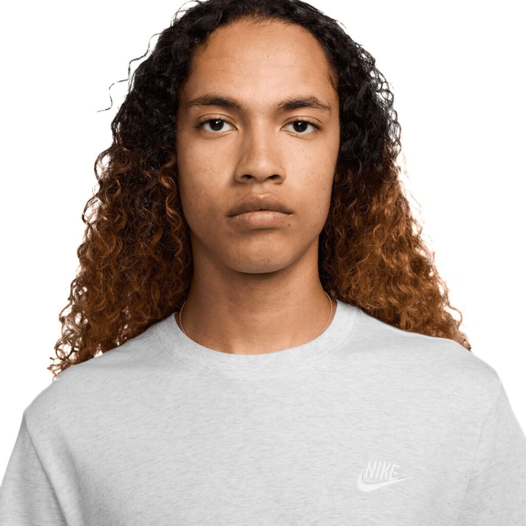 Nike Sportswear Club T-Shirt - Birch Heather/White - immagine 3