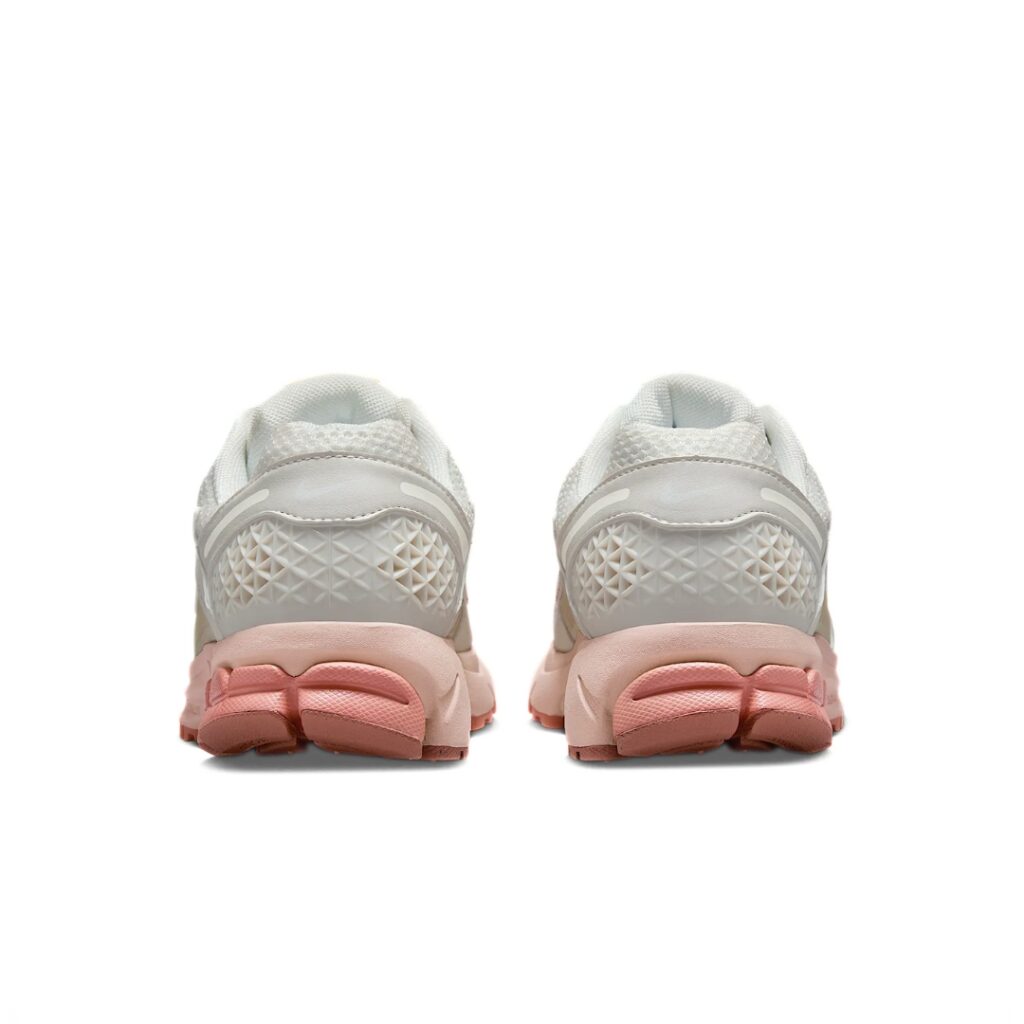 Nike Zoom Vomero 5 - Phantom/Particle Beige/Terra Blush/Summit White - immagine 5
