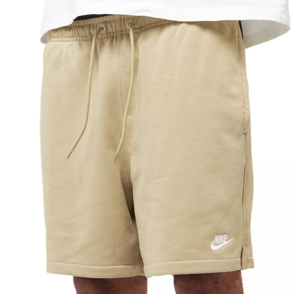 Nike Club Shorts - Beige