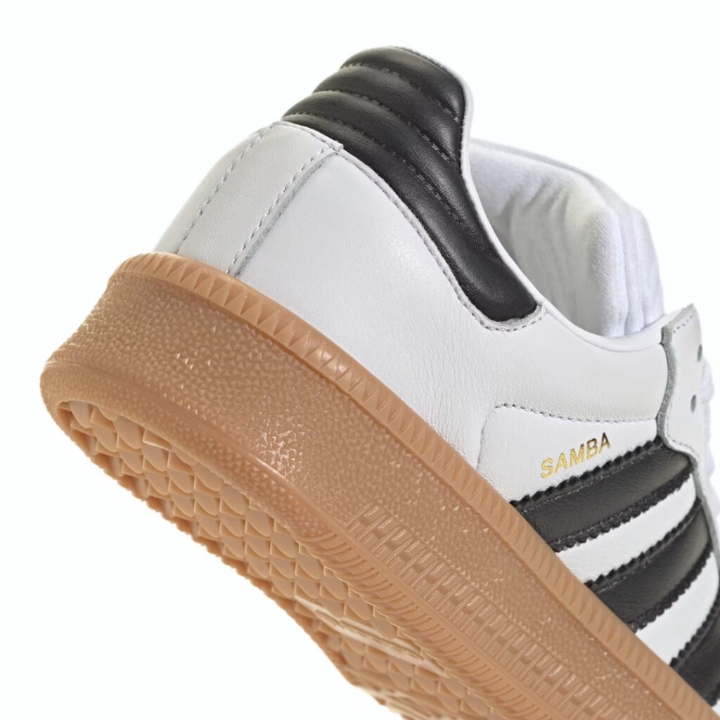 Adidas Samba XLG J - Cloud White/Core Black/Gum - immagine 5