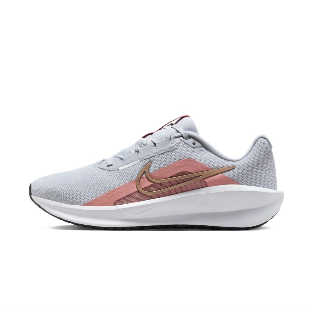 Nike Downshifter 13 - White/Red Stardust/Metallic Red Bronze - immagine 3
