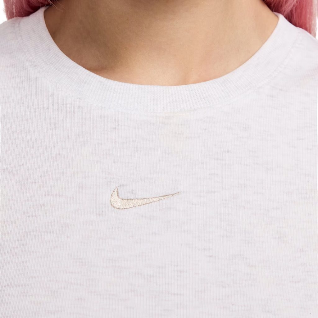 Nike Sportswear Canotta Crop Aderente - Birch Heather/Light Orewood Brown - immagine 2