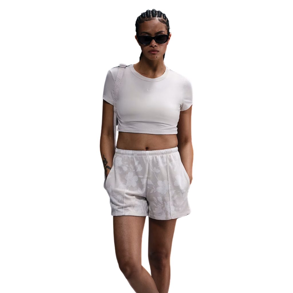 Nike Sportswear Chill Terry Shorts Stampati - Light Orewood Brown/Sail - immagine 3