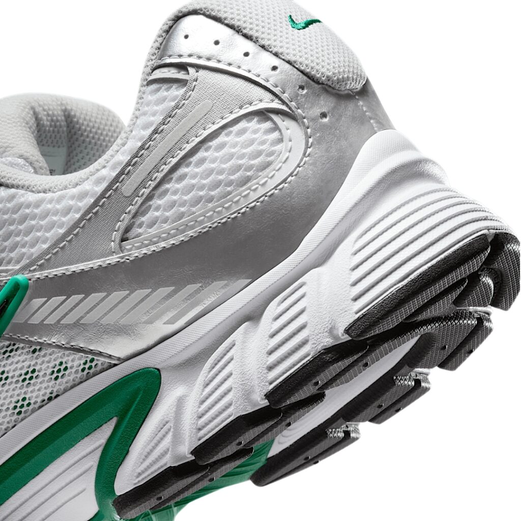 Nike V5 RNR - White /Green - immagine 5